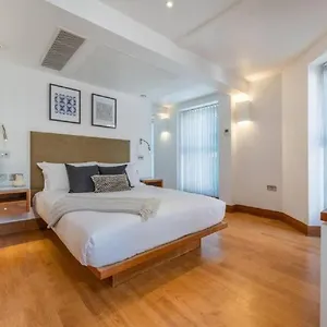 - Tower Hill - Centre By Prime N-14 Apartment